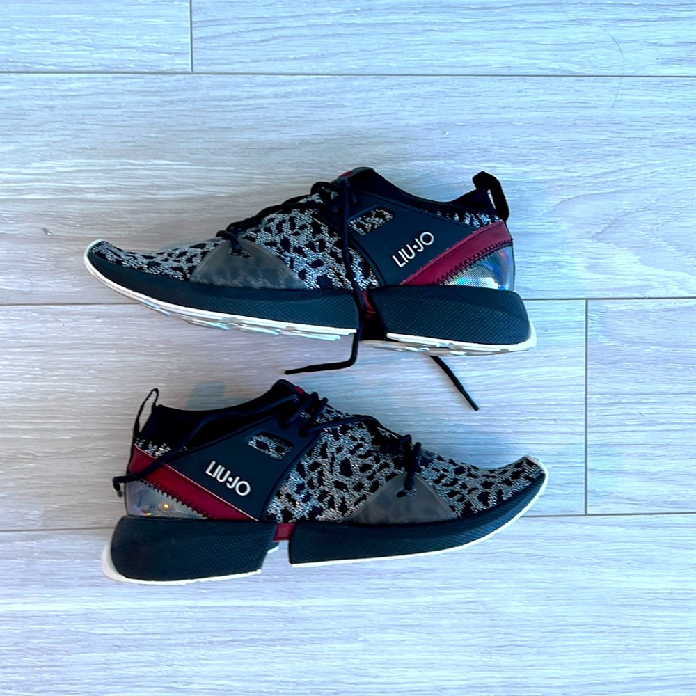 LIU JO Italian Fashion Sneakers US8